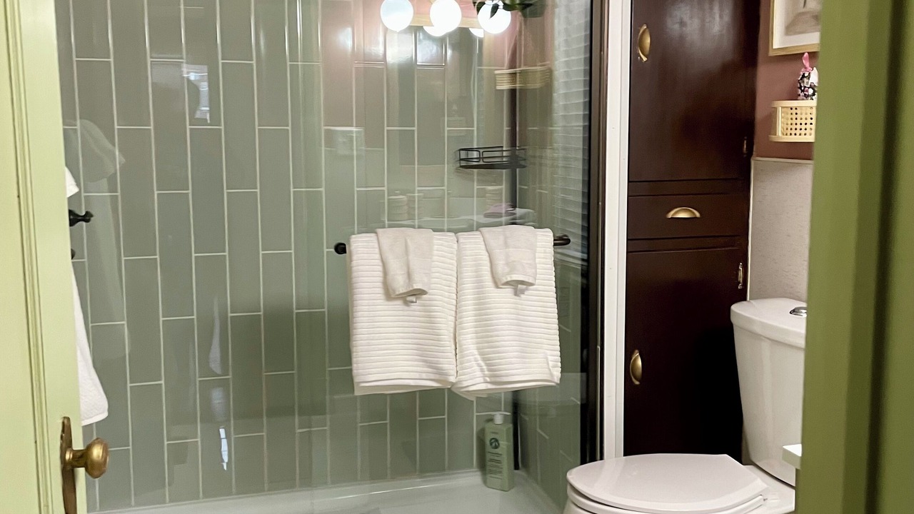 Photo of Bathroom in DuBois
