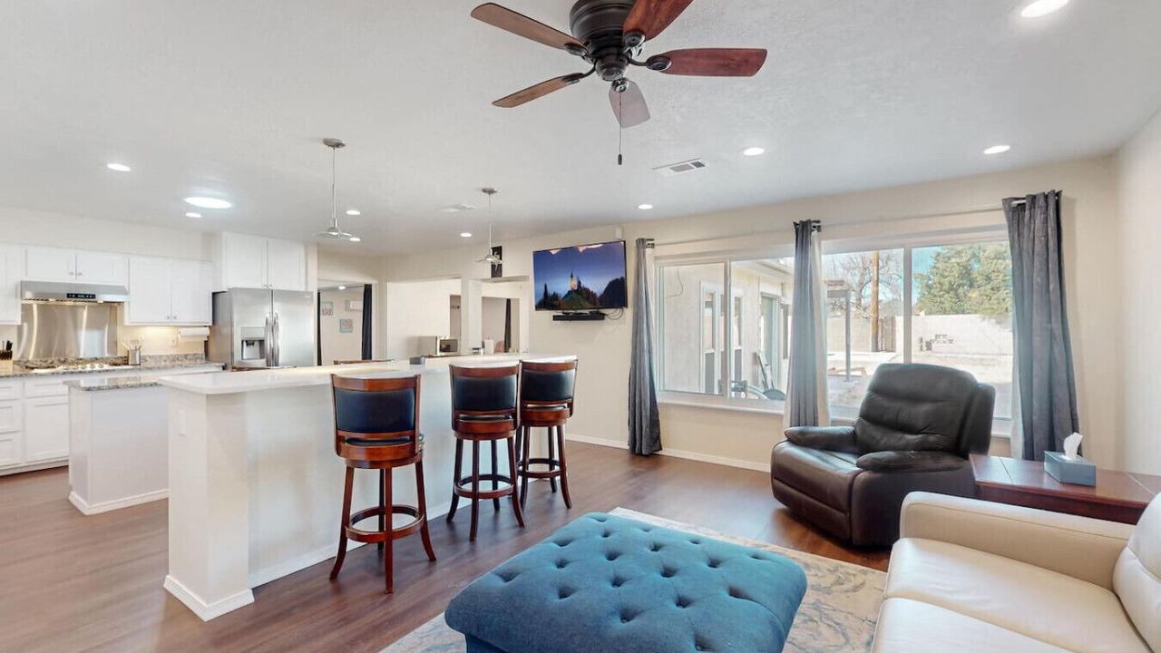 Photo of Livingroom in Northeast Heights