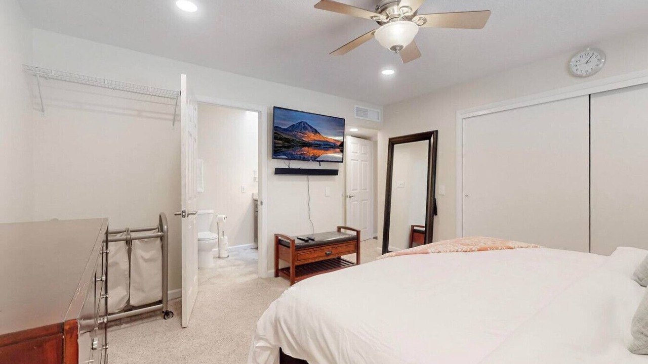 Photo of Bedroom in Northeast Heights