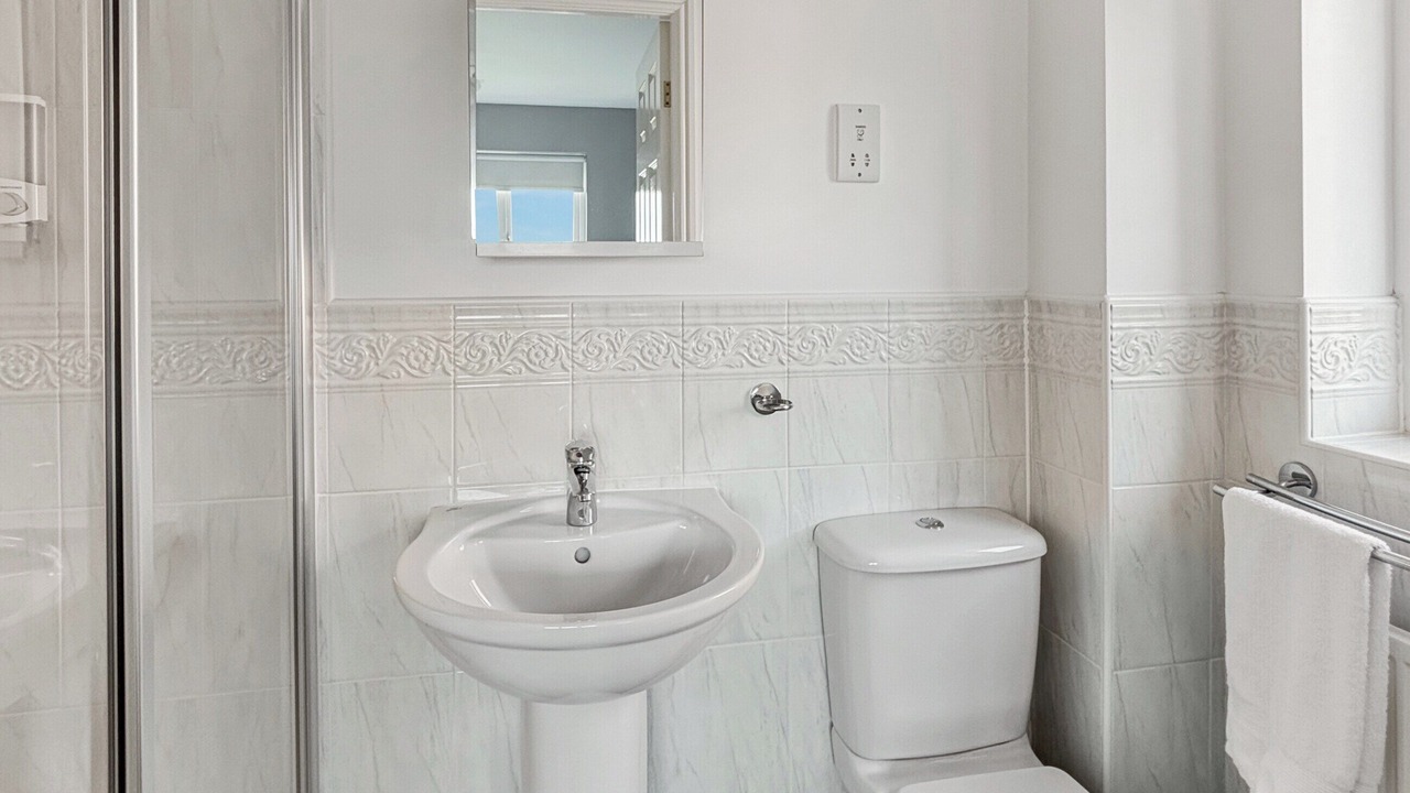 Photo of Bathroom in Newark