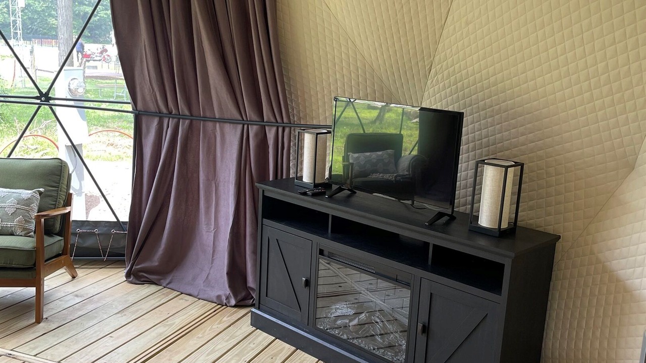 Photo of Livingroom in Gilboa