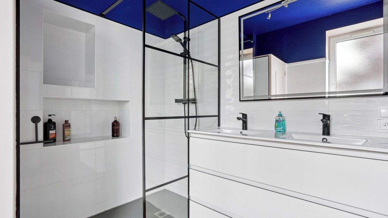 Photo of Bathroom in Ploermel