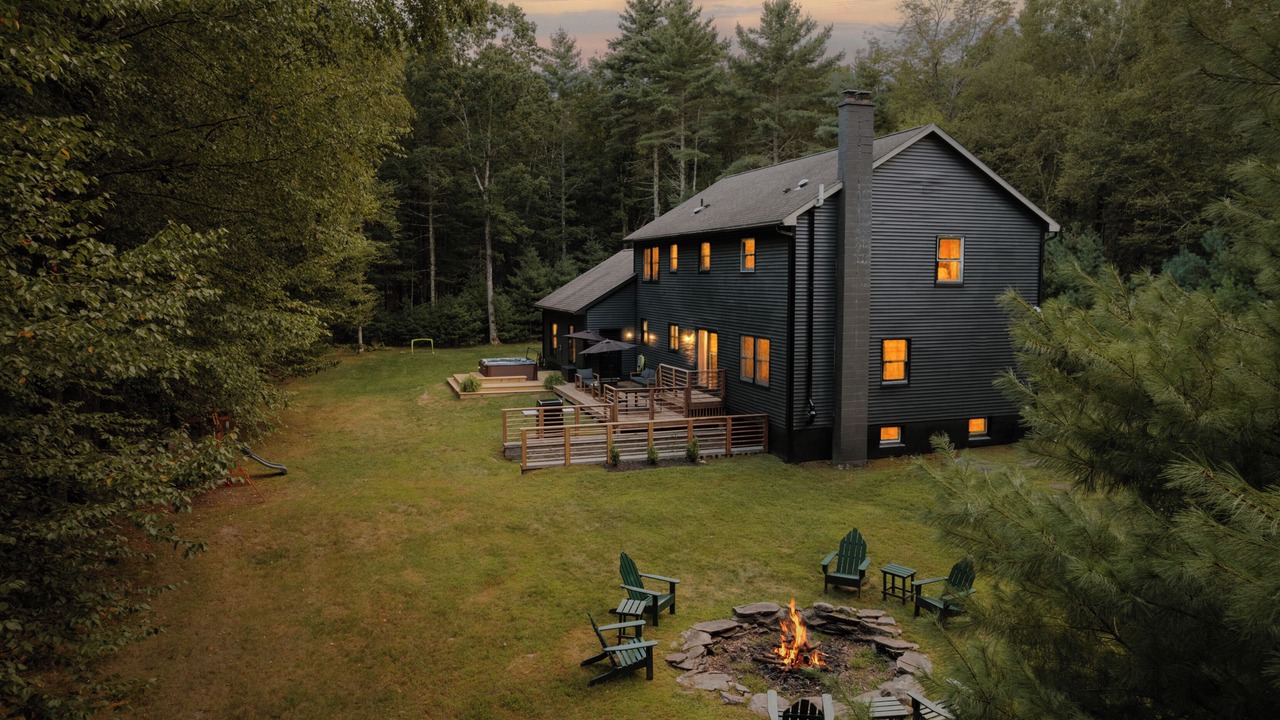 Photo of Patio Balcony in Barryville