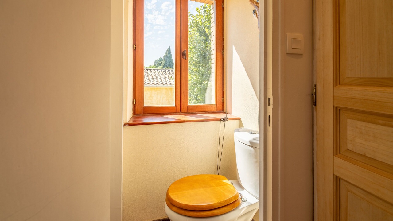 Photo of Bathroom in Villeneuve-les-Montreal