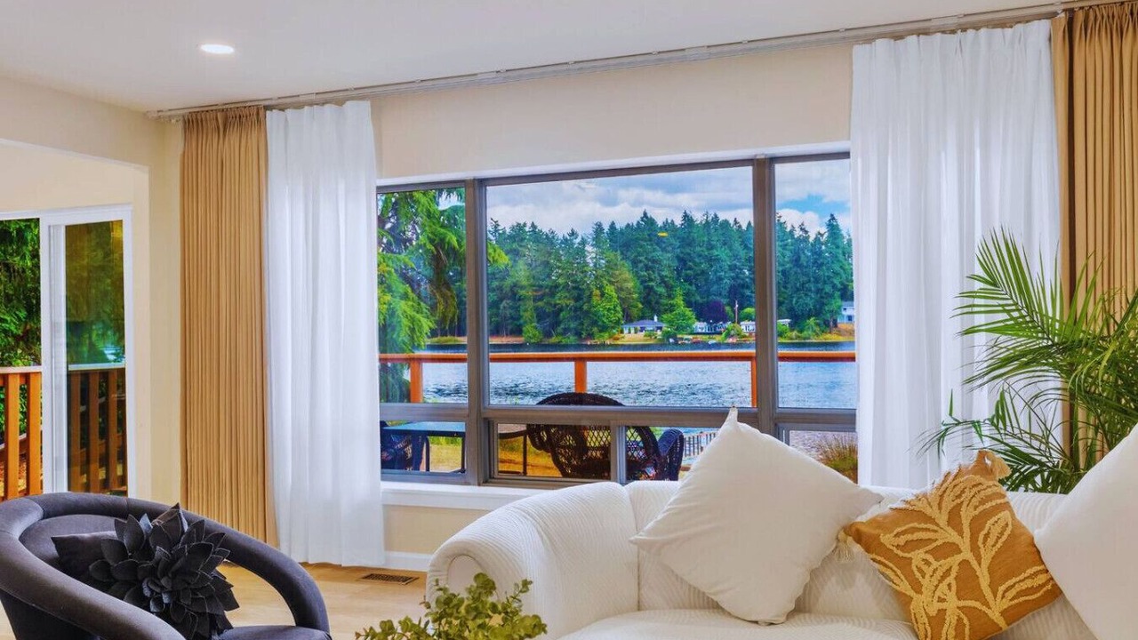 Photo of Livingroom in Lakeland South