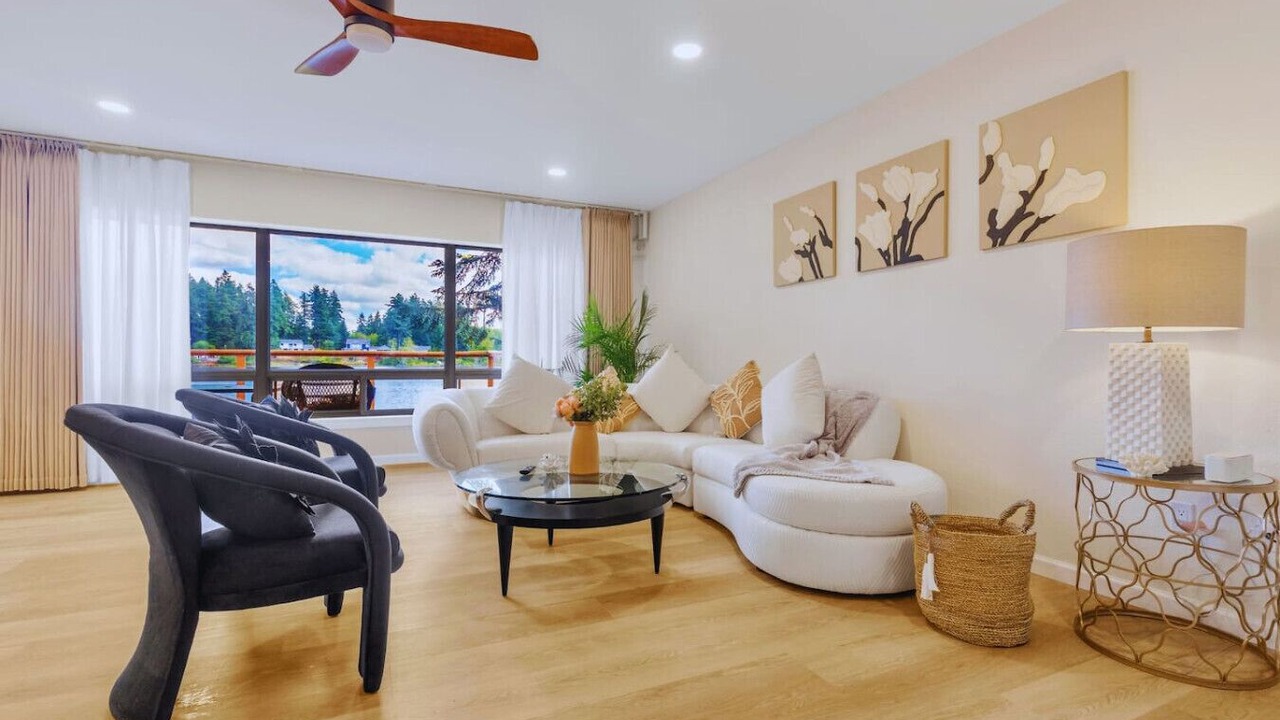 Photo of Livingroom in Lakeland South