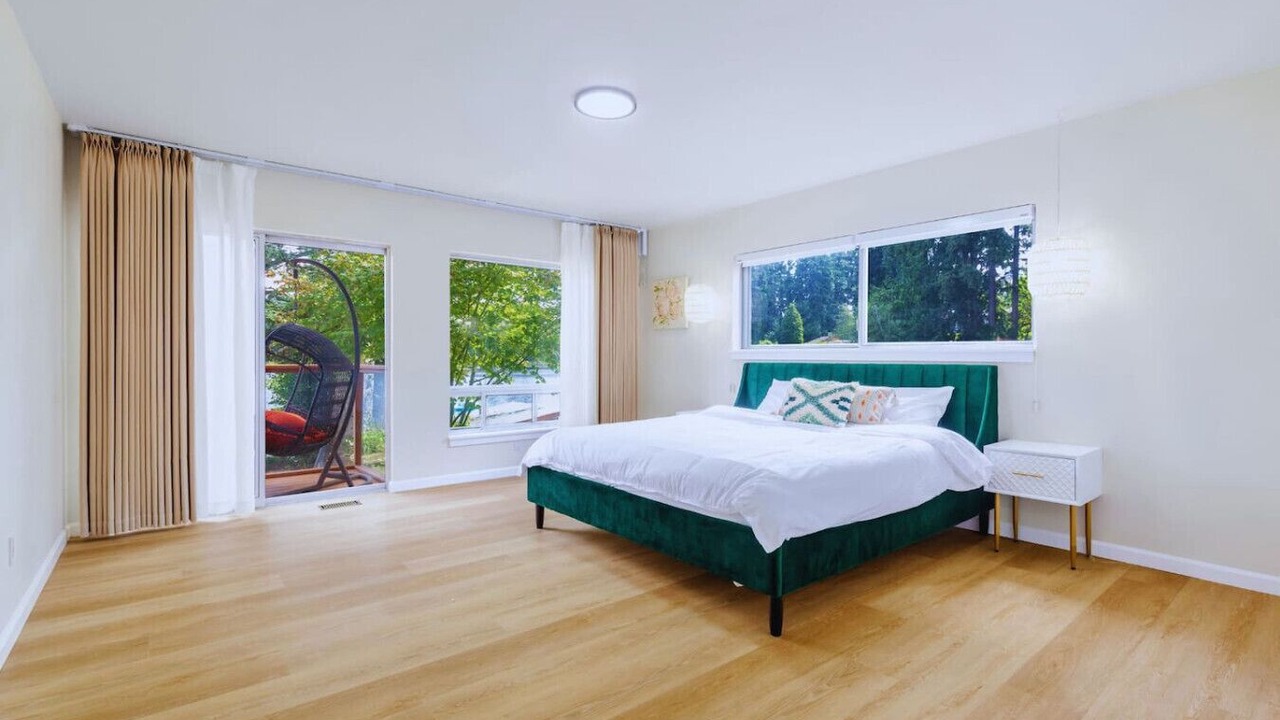 Photo of Bedroom in Lakeland South