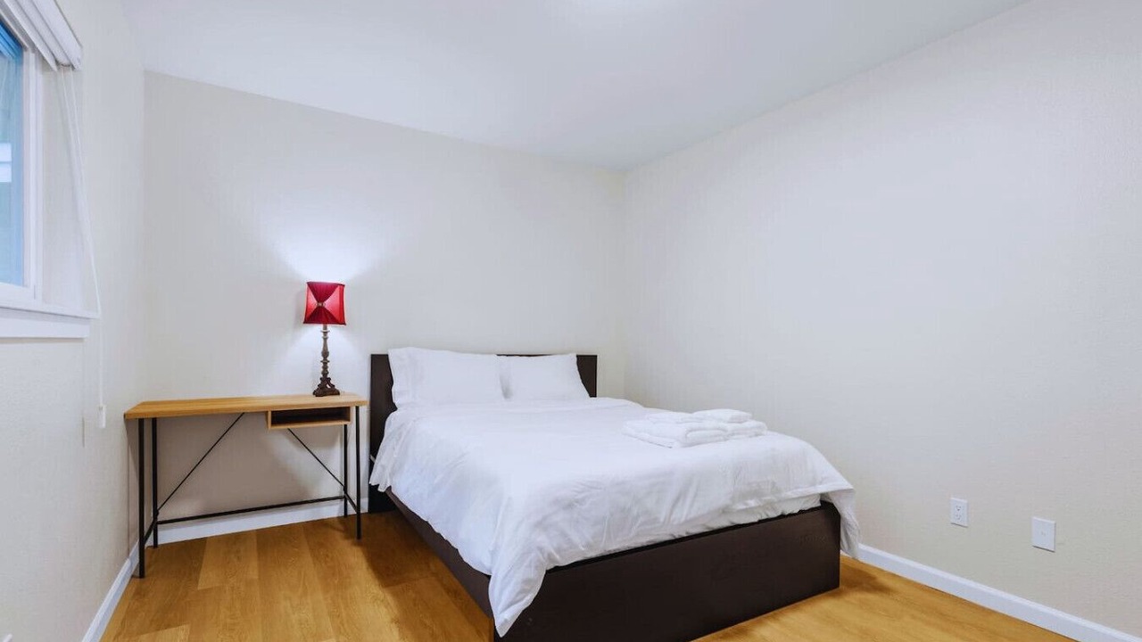 Photo of Bedroom in Lakeland South