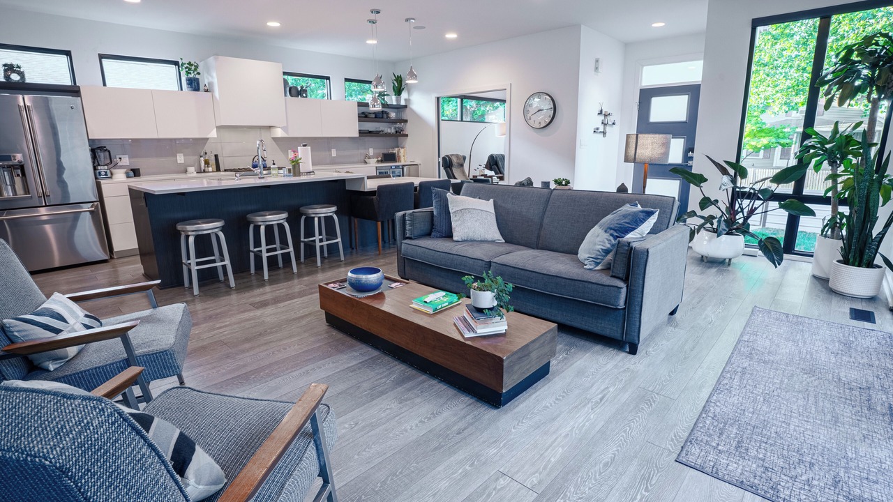 Photo of Livingroom in Fountain Square