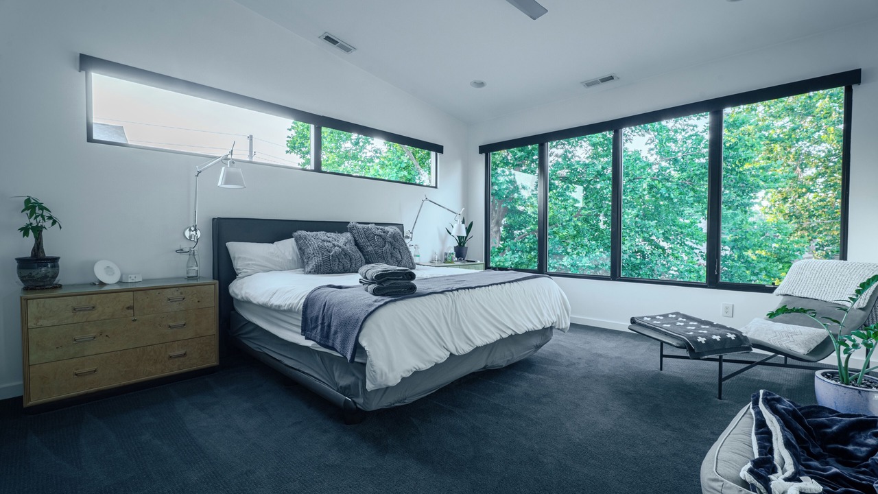 Photo of Bedroom in Fountain Square