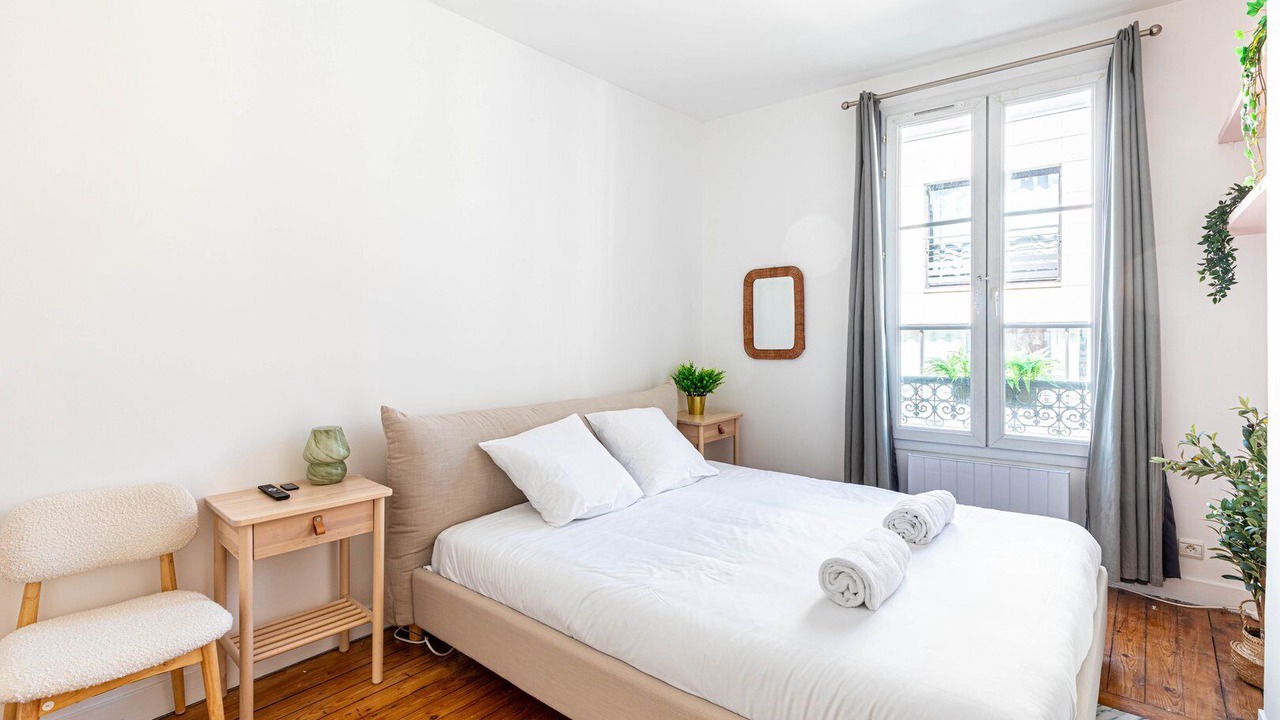 Photo of Bedroom in Parchamp–Albert Kahn