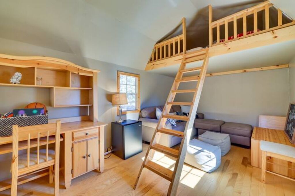 Photo of Livingroom in Eagar