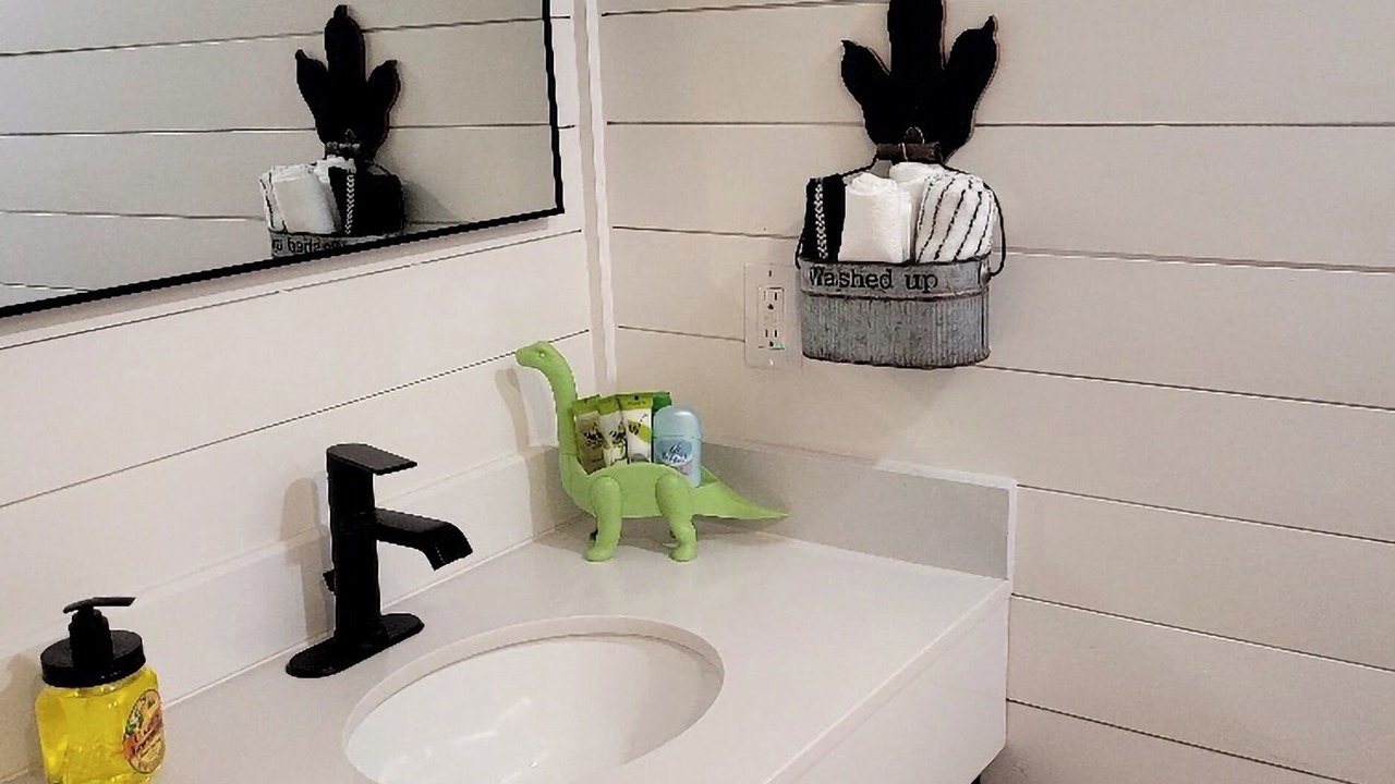 Photo of Bathroom in Glen Rose