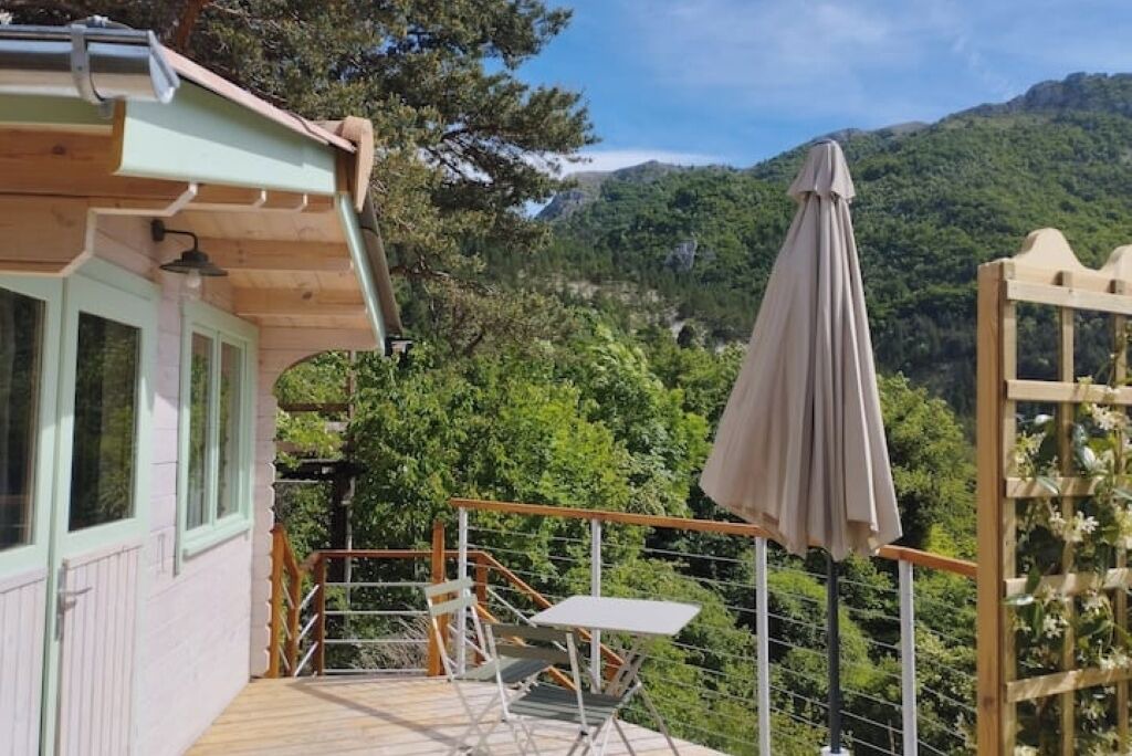 Photo of Outdoor in Eourres