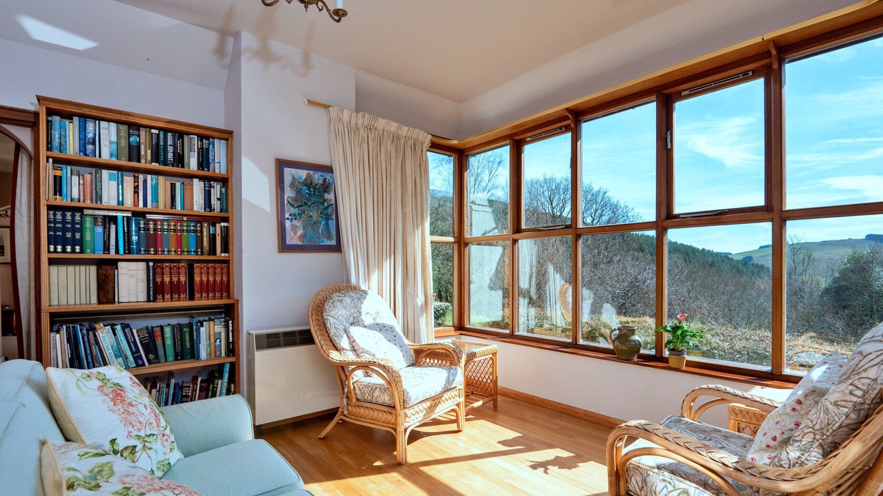 Photo of Livingroom in Llanidloes