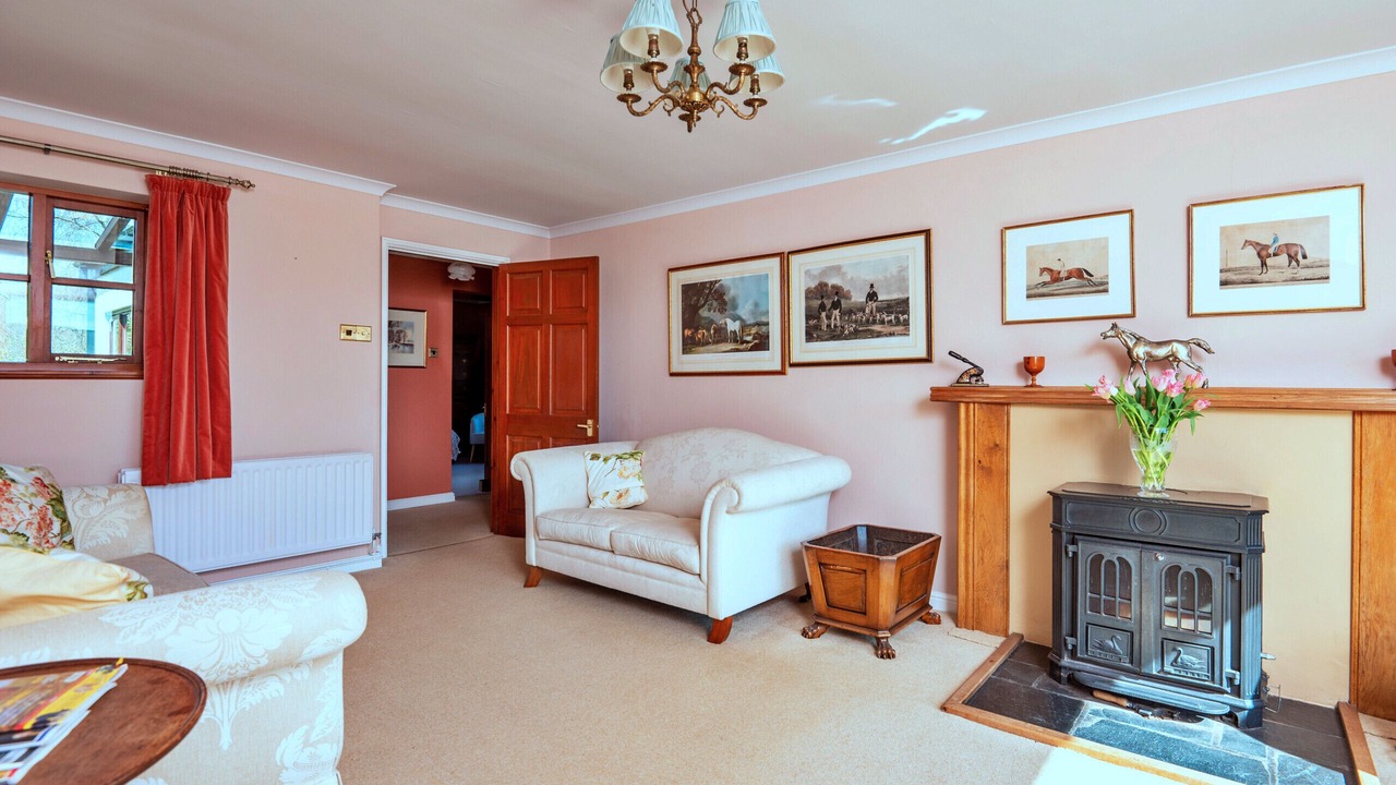 Photo of Livingroom in Llanidloes