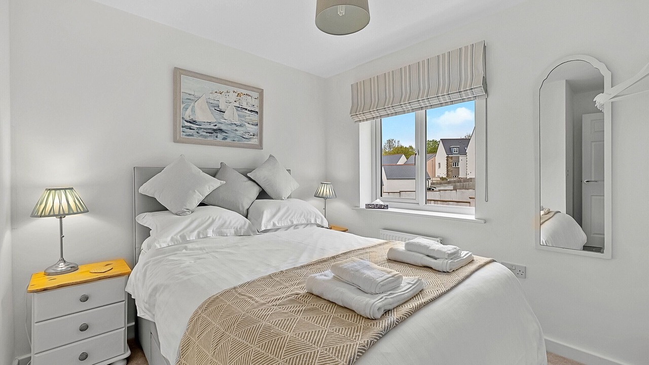 Photo of Bedroom in Boscundle