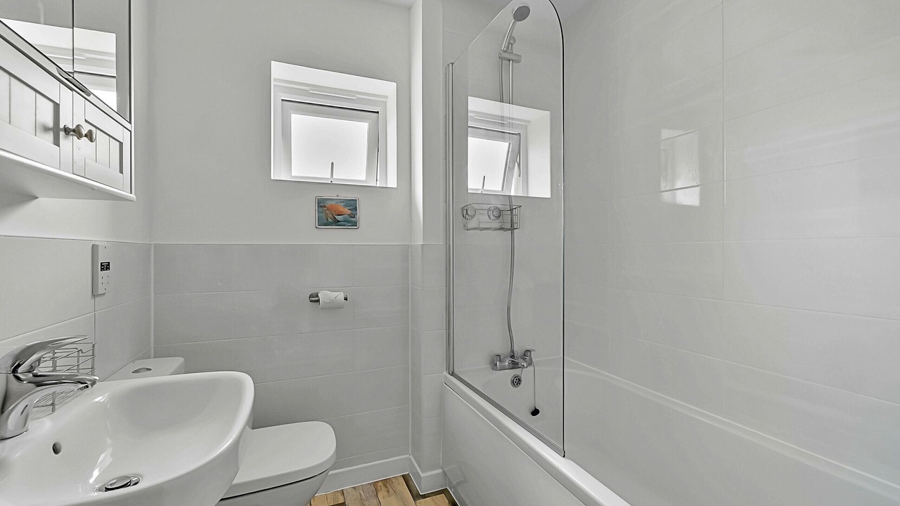 Photo of Bathroom in Boscundle