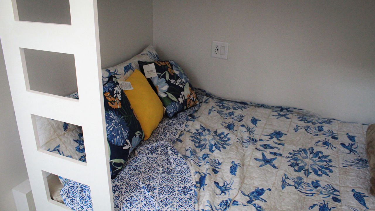 Photo of Bedroom in Oriental