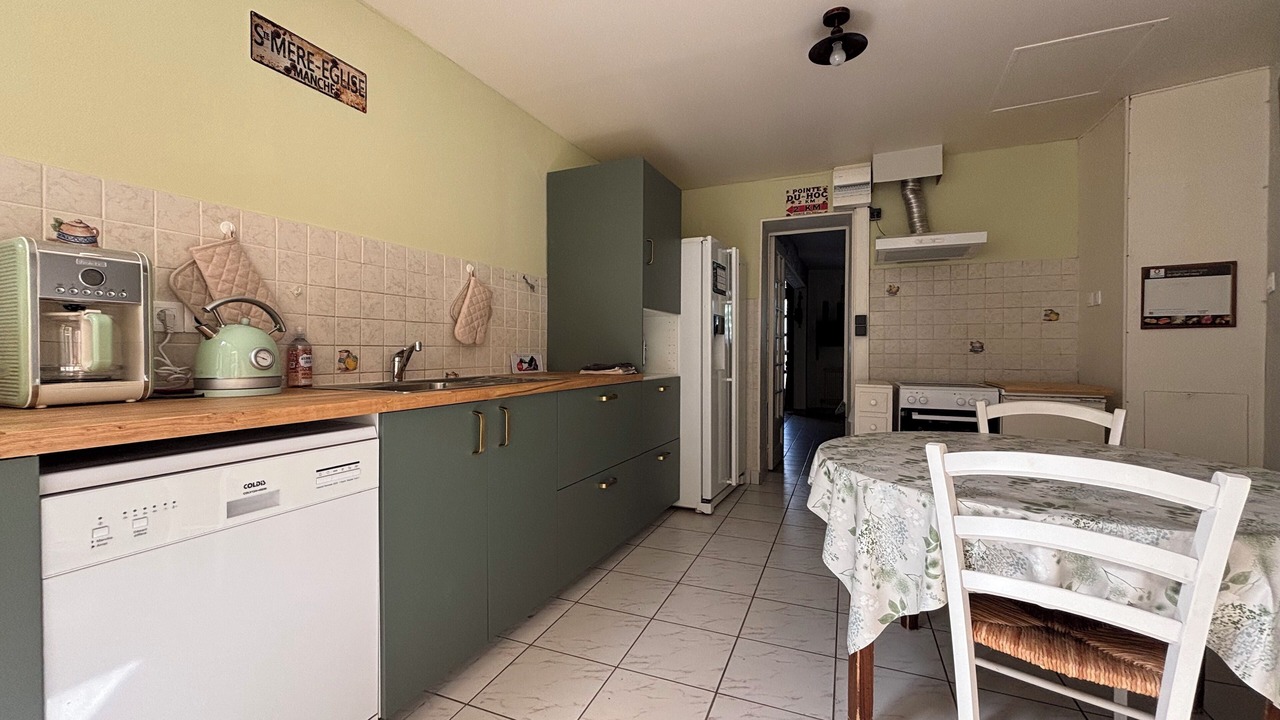Photo of Kitchen in Le Molay-Littry