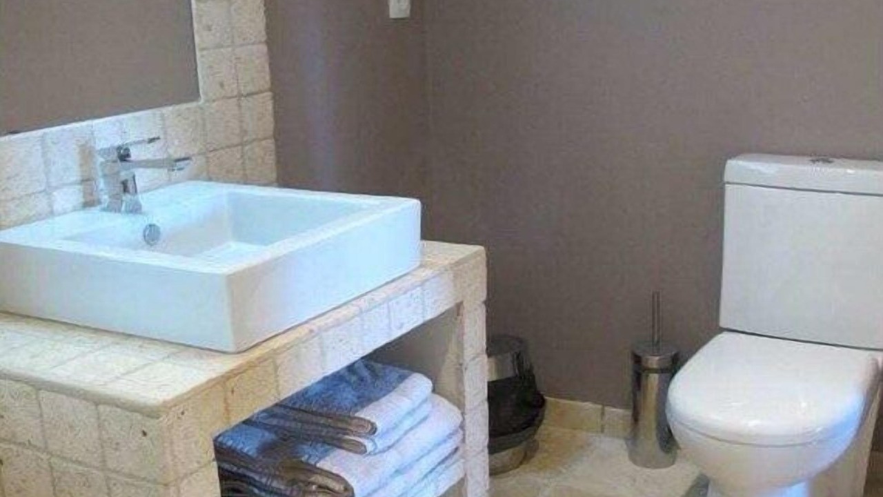 Photo of Bathroom in Negreville