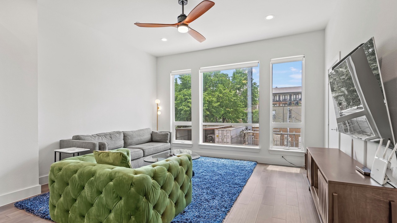 Photo of Livingroom in Bryan Place