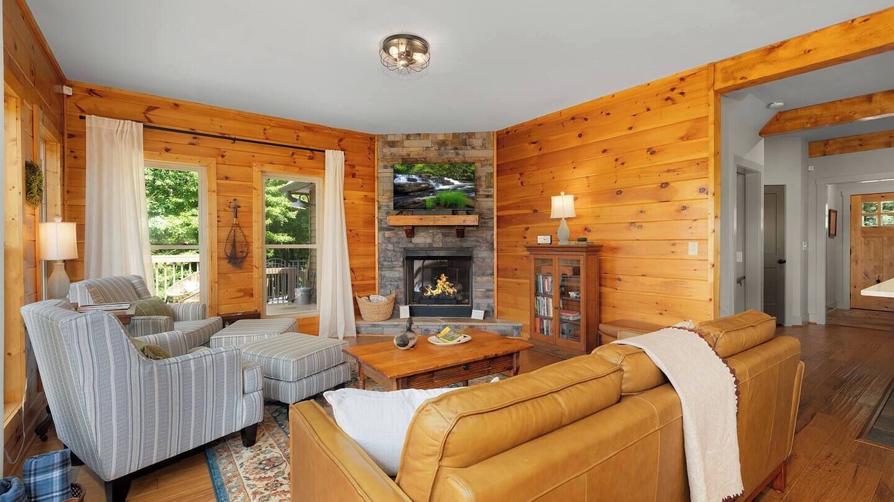 Photo of Others in Ellijay