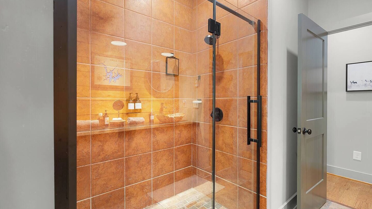 Photo of Others in Ellijay