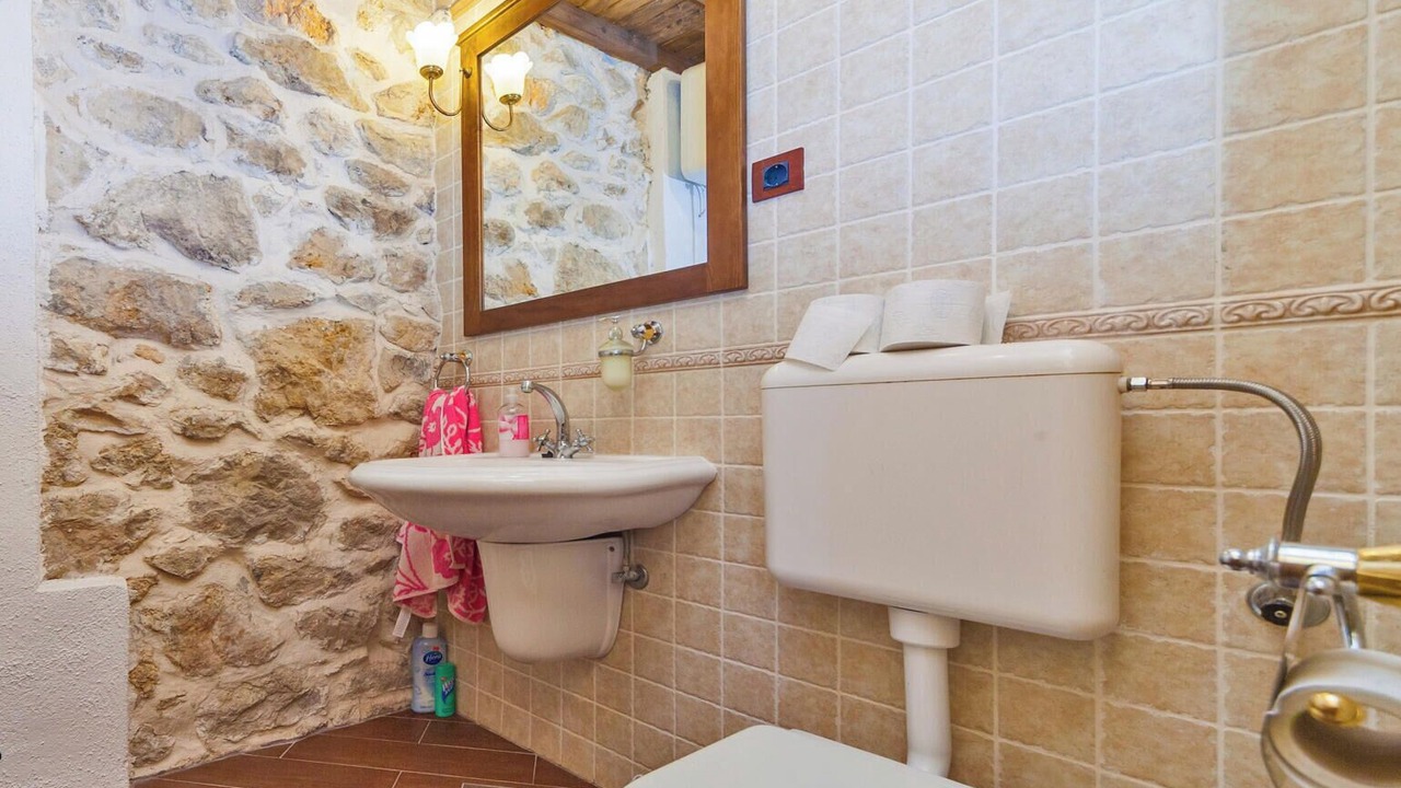 Photo of Bathroom in Oslje