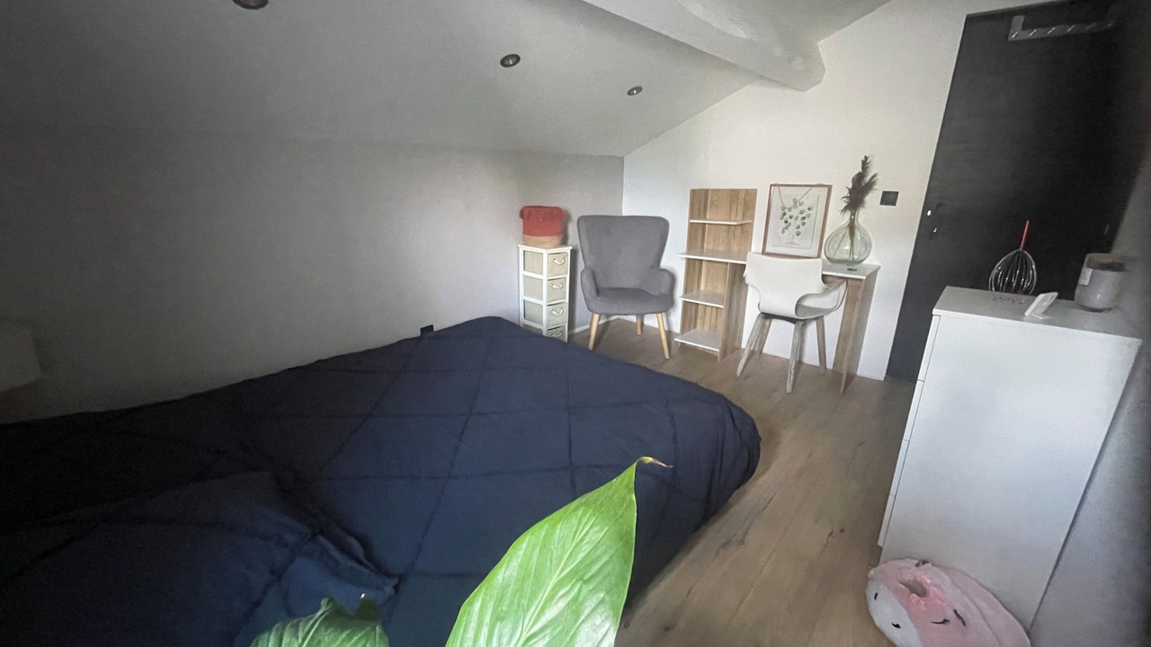 Photo of Bedroom in Solaize