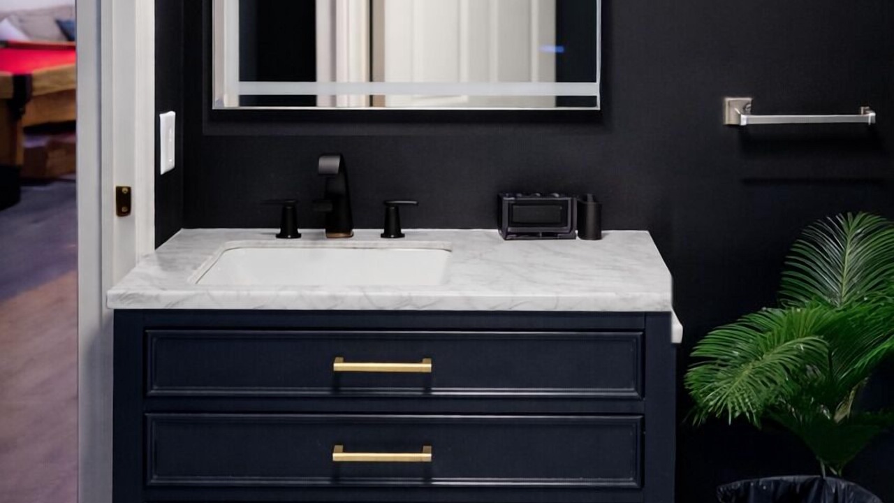 Photo of Bathroom in Natrona