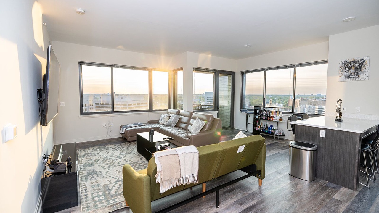 Photo of Livingroom in Downtown