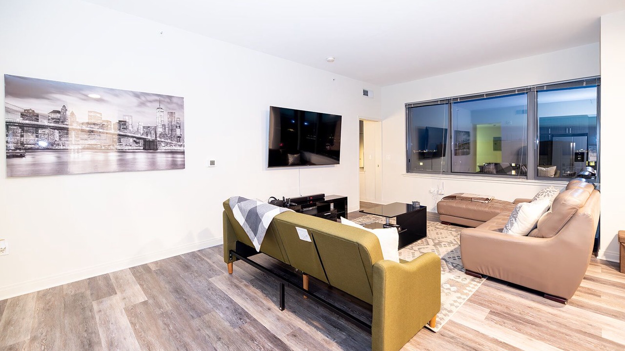 Photo of Livingroom in Downtown