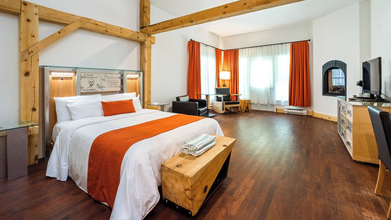 Photo of Bedroom in Mauricie