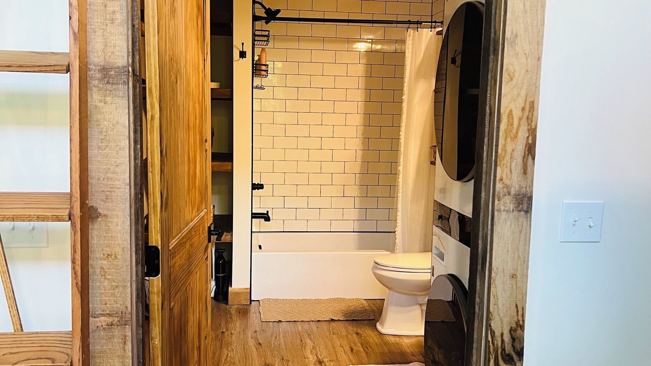 Photo of Bathroom in Cullowhee