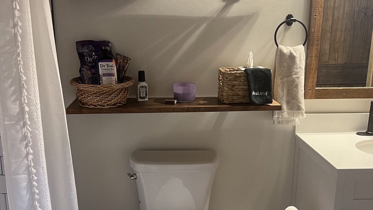 Photo of Bathroom in Cullowhee