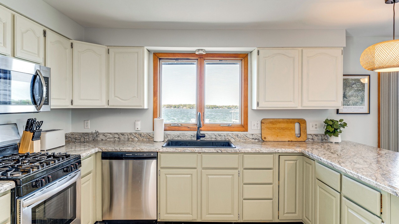 Photo of Kitchen in Powers Lake
