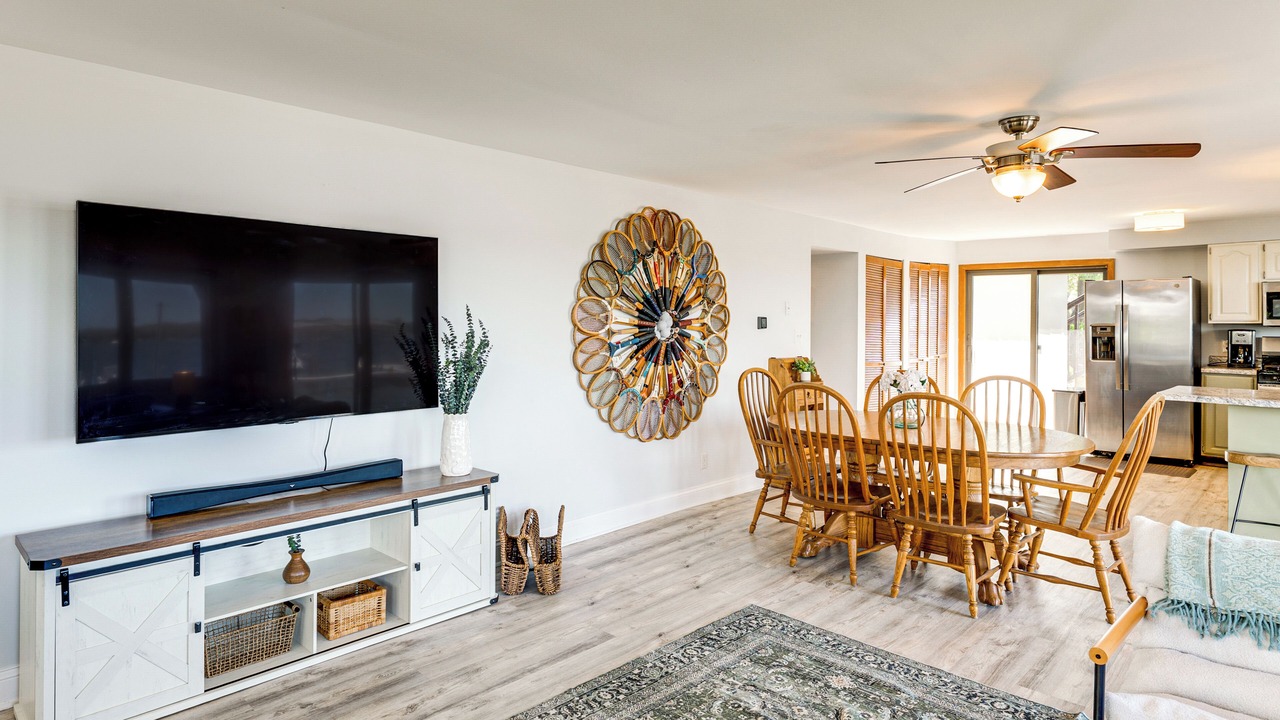 Photo of Livingroom in Powers Lake