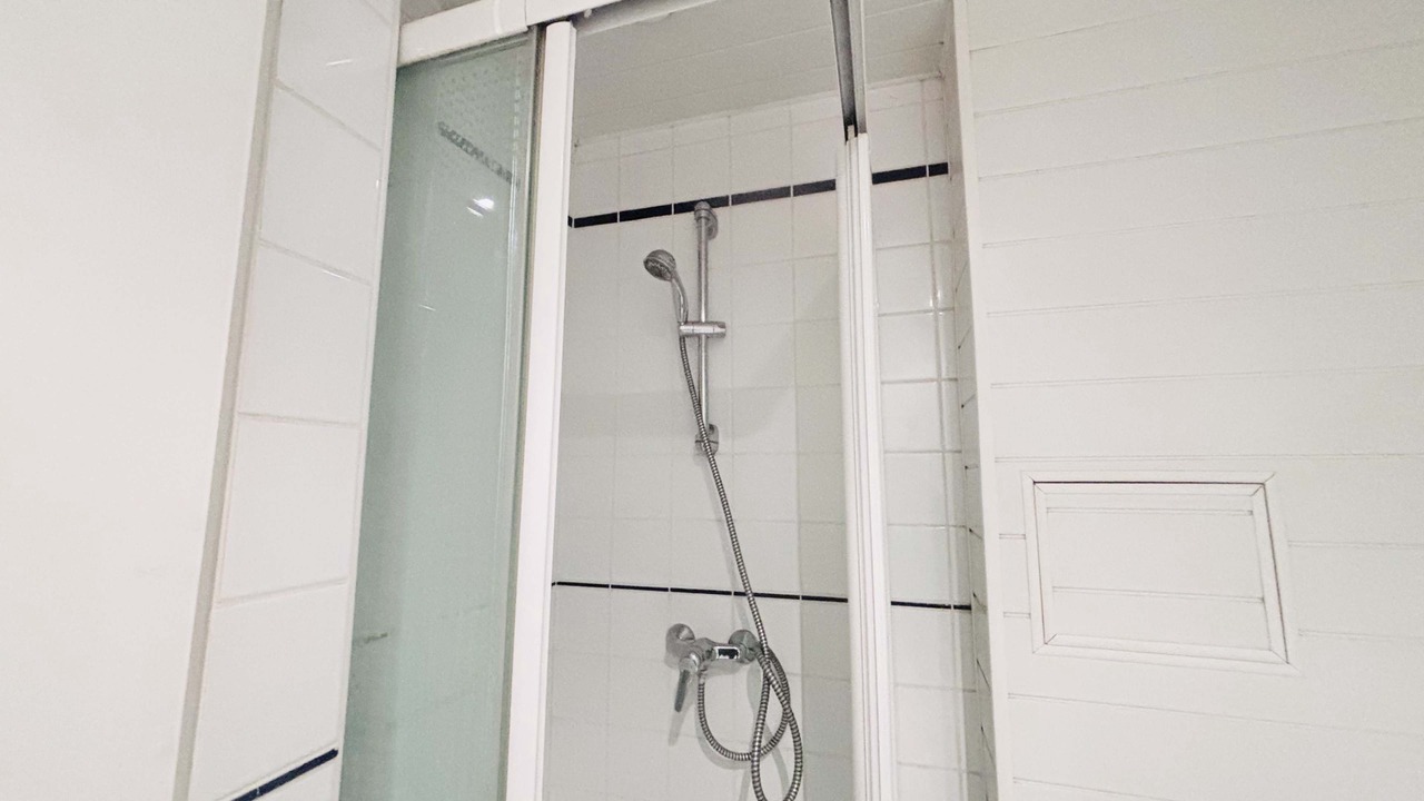 Photo of Bathroom in Silly-Gallieni