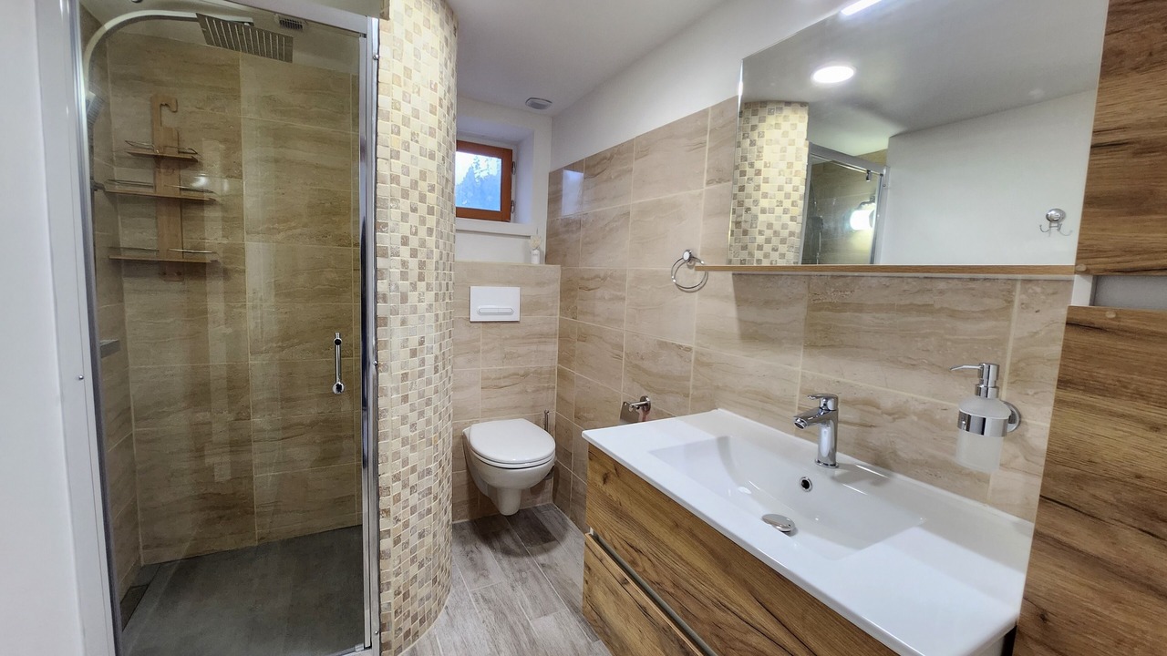 Photo of Bathroom in Saint-Pargoire