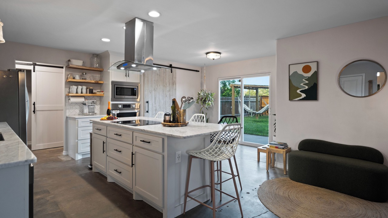 Photo of Kitchen in South Side