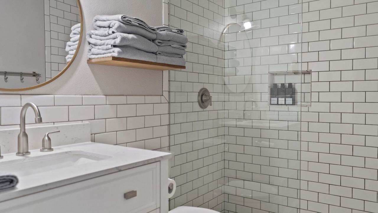 Photo of Bathroom in South Side
