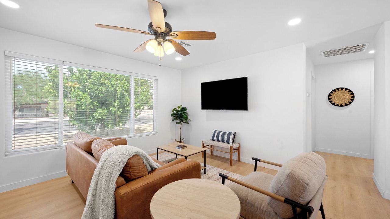 Photo of Livingroom in North Mountain