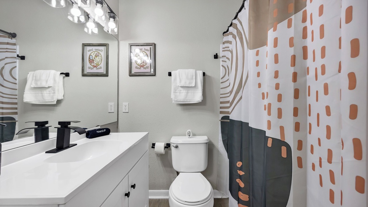Photo of Bathroom in Pleasant Valley