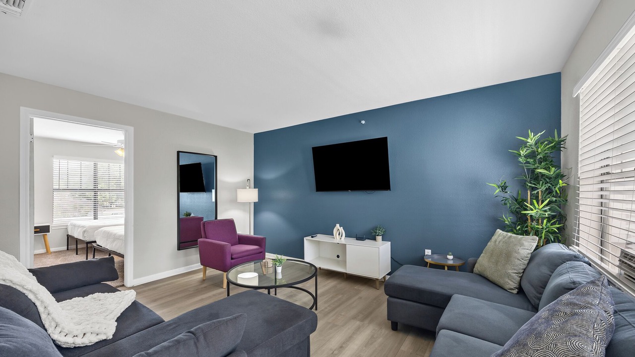 Photo of Livingroom in Pleasant Valley