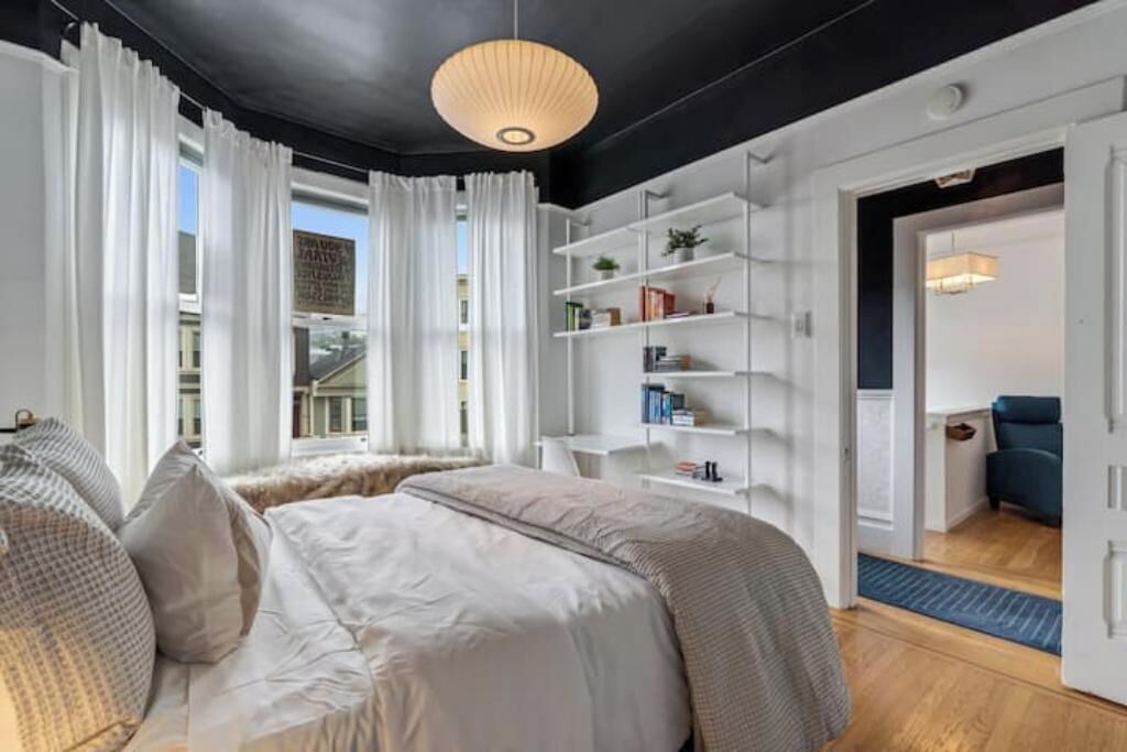 Photo of Bedroom in Corona Heights