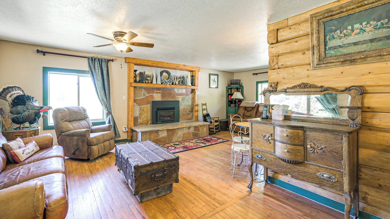 Photo of Livingroom in Pagosa Springs