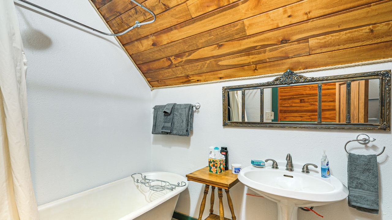 Photo of Bathroom in Pagosa Springs