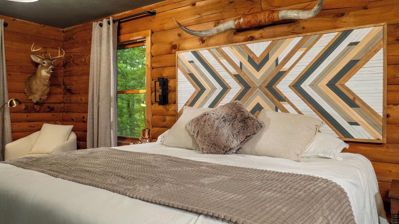 Photo of Bedroom in Bent Mountain