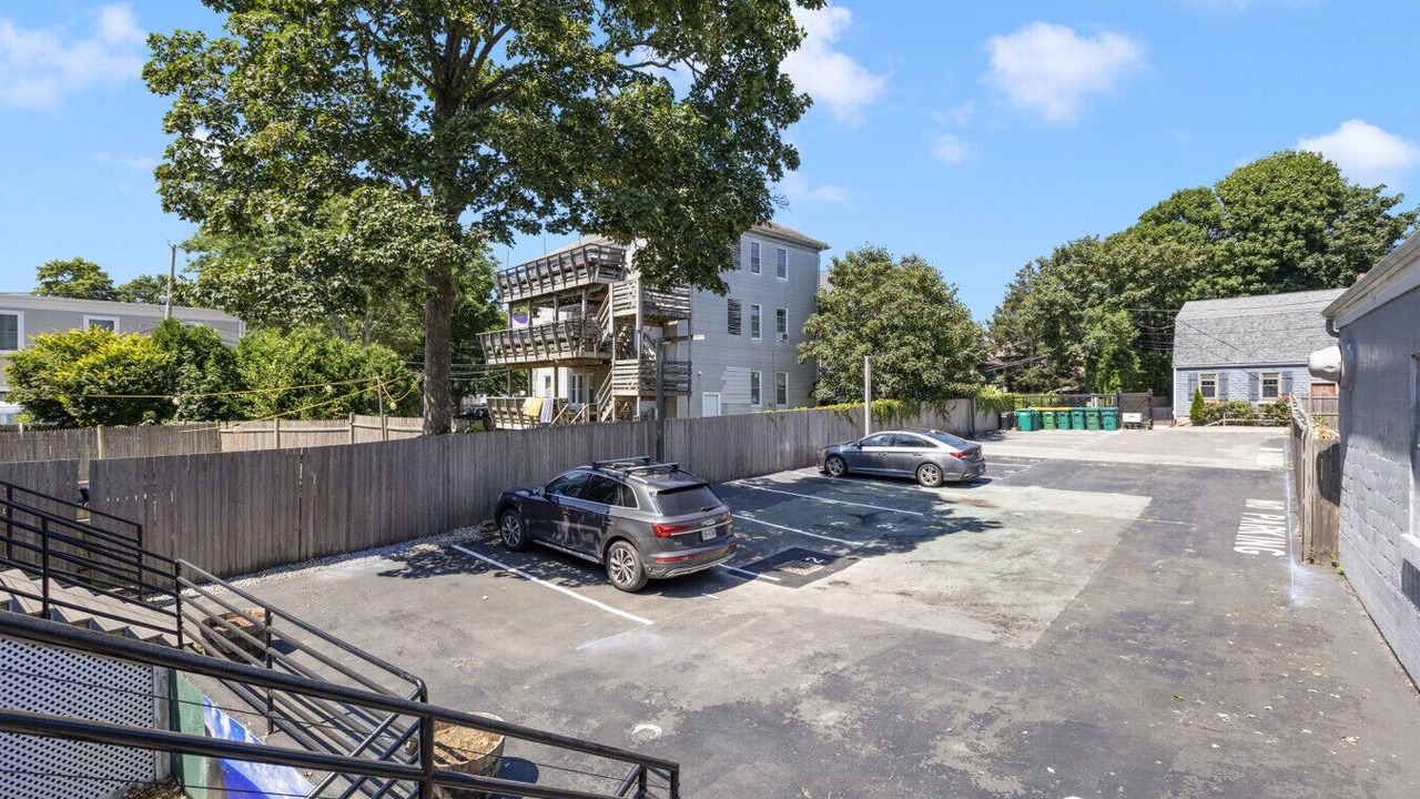 Photo of Others in Off Broadway